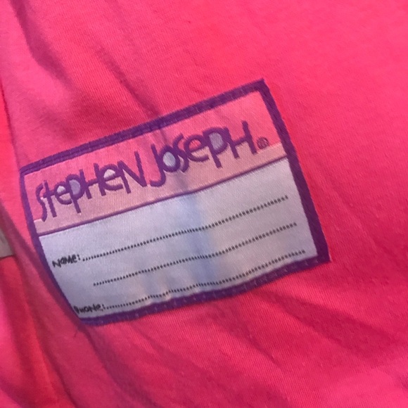 𝔾𝕚𝕣𝕝𝕤 ℝ𝕒𝕚𝕟 ℂ𝕠𝕒𝕥☔️ - Picture 3 of 4